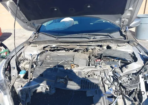 2017 Honda Accord Lx z USA, uszkodzony, nr VIN 1HGCR2F36HA142943